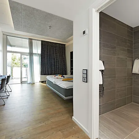Apartmanhotel Living 4*