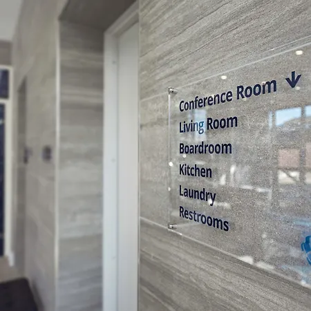 Living Apartmanhotel