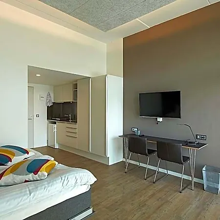 Aparthotel Living