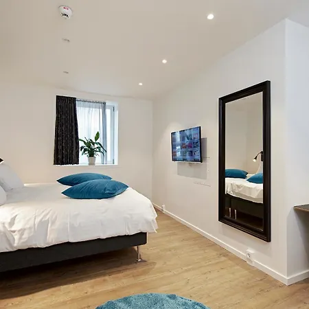 Apart Otel Living 4*