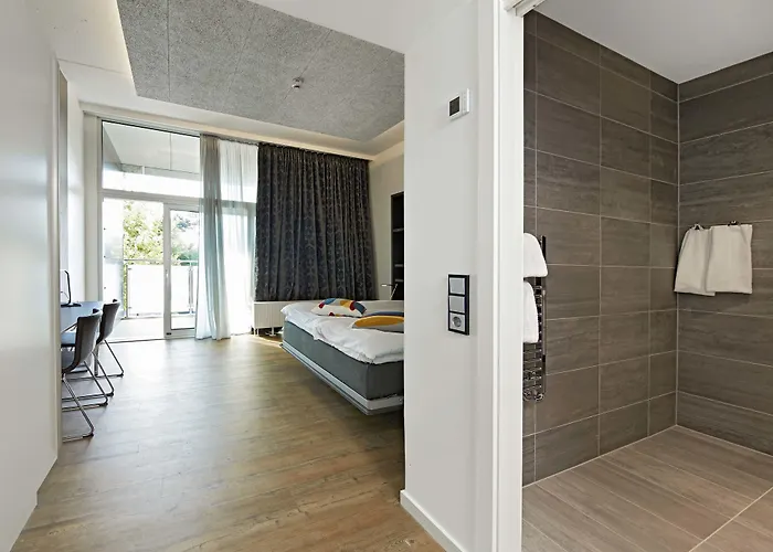 Apartmanhotel Living 4*
